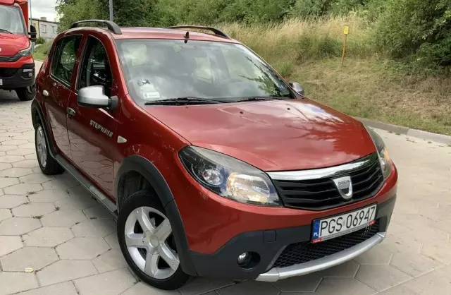 DACIA Sandero 