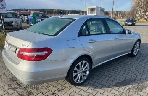 MERCEDES-BENZ Klasa E 