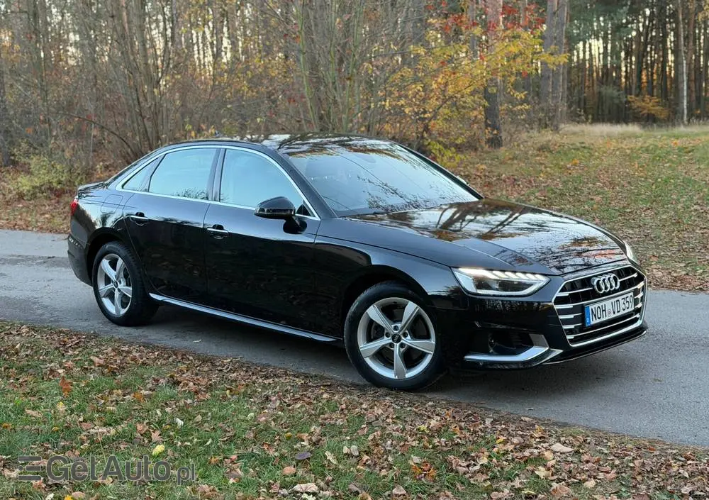 AUDI A4 Limousine 