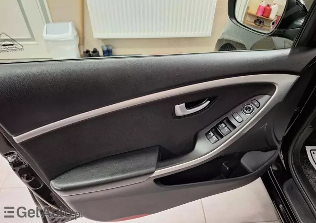 HYUNDAI I30 1.4 Premium