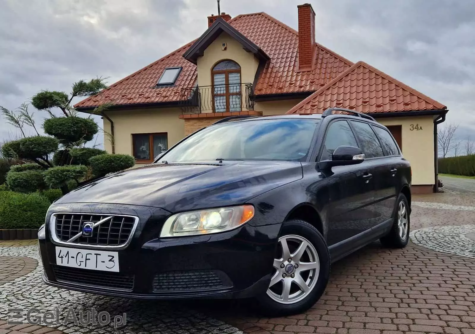 VOLVO V70 