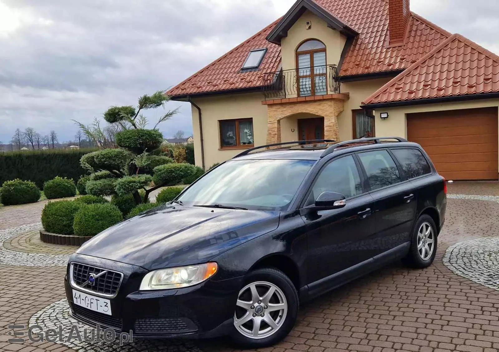 VOLVO V70 