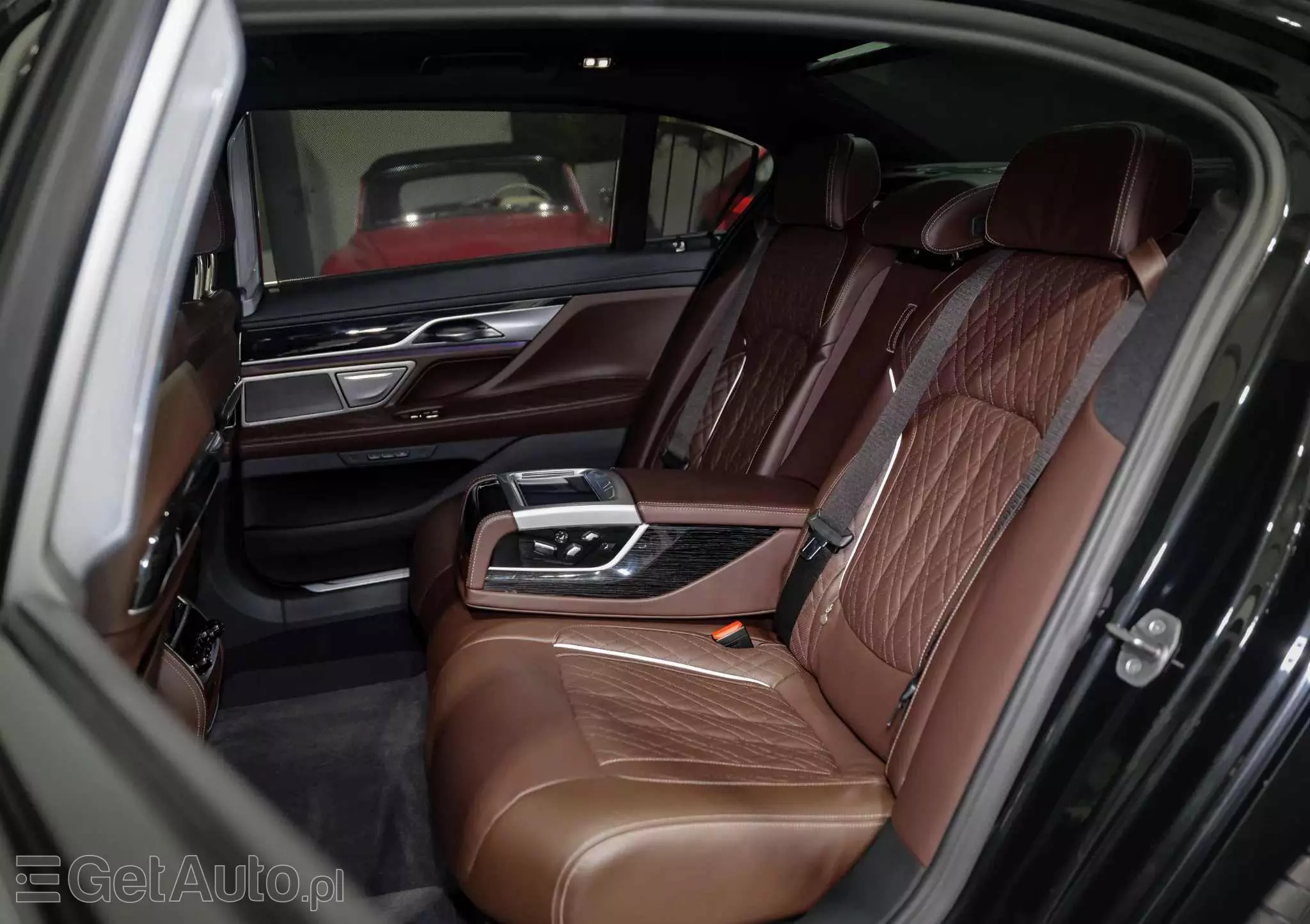 BMW Seria 7 750Li xDrive sport