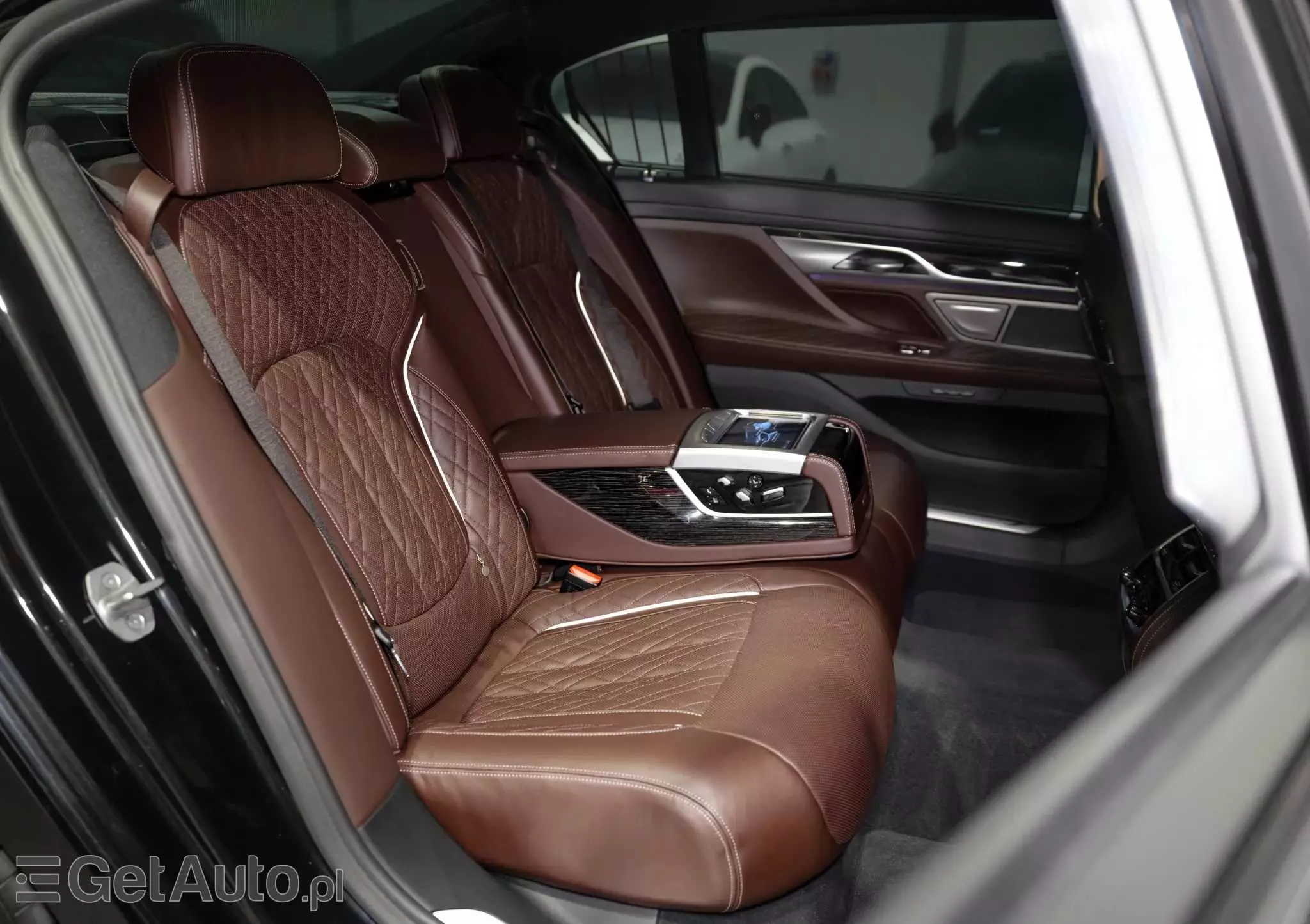 BMW Seria 7 750Li xDrive sport