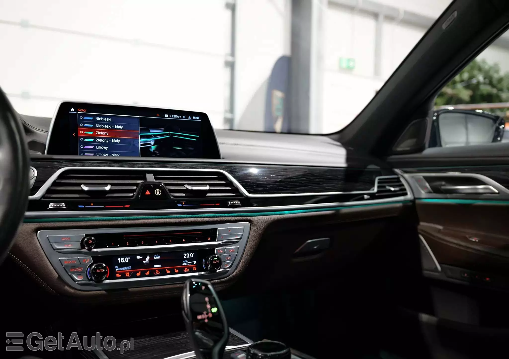 BMW Seria 7 750Li xDrive sport