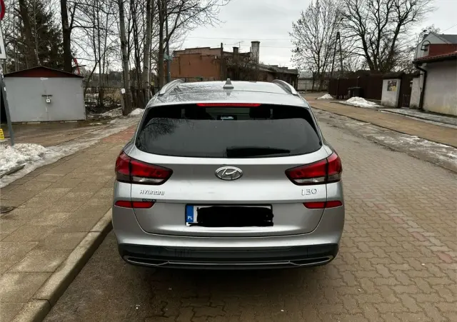 HYUNDAI I30 