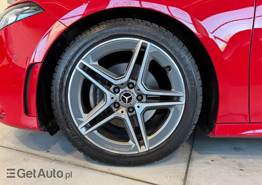 MERCEDES-BENZ Klasa A 180 7G-DCT AMG Line Advanced Plus