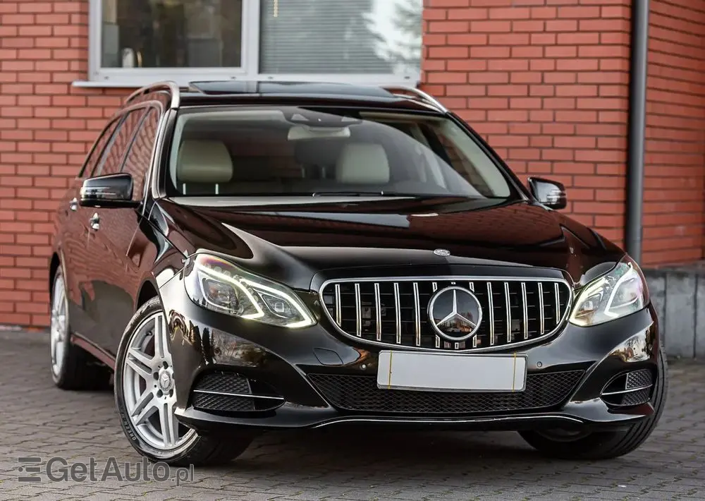 MERCEDES-BENZ Klasa E 350 BlueTEC 4Matic 7G-TRONIC Avantgarde