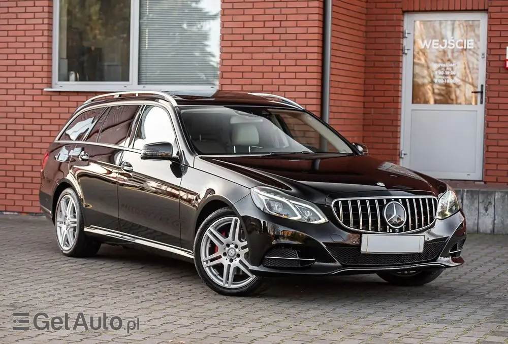 MERCEDES-BENZ Klasa E 350 BlueTEC 4Matic 7G-TRONIC Avantgarde