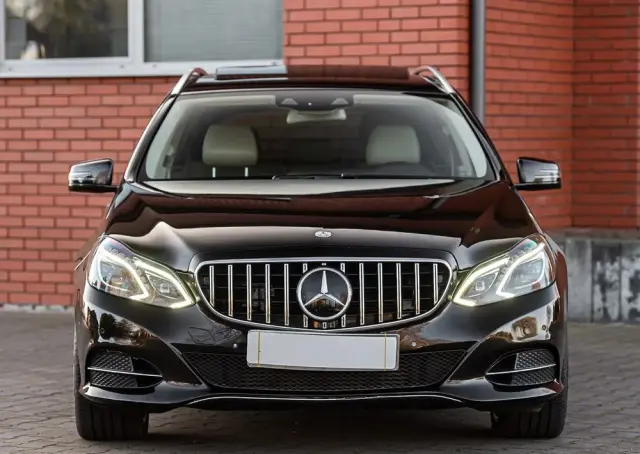 MERCEDES-BENZ Klasa E 350 BlueTEC 4Matic 7G-TRONIC Avantgarde