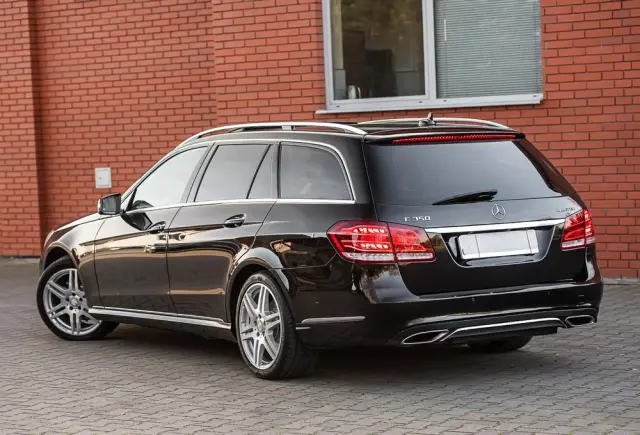 MERCEDES-BENZ Klasa E 350 BlueTEC 4Matic 7G-TRONIC Avantgarde