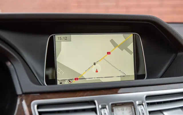 MERCEDES-BENZ Klasa E 350 BlueTEC 4Matic 7G-TRONIC Avantgarde