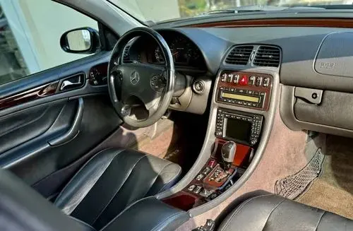 MERCEDES-BENZ CLK 55 AMG 