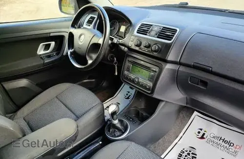SKODA Roomster 