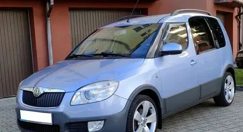 SKODA Roomster 