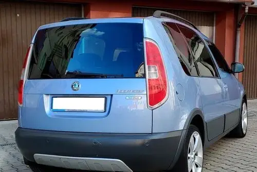 SKODA Roomster 