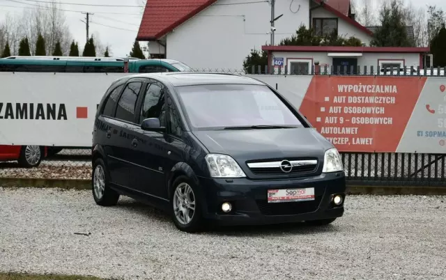 OPEL Meriva 1.8 Cosmo