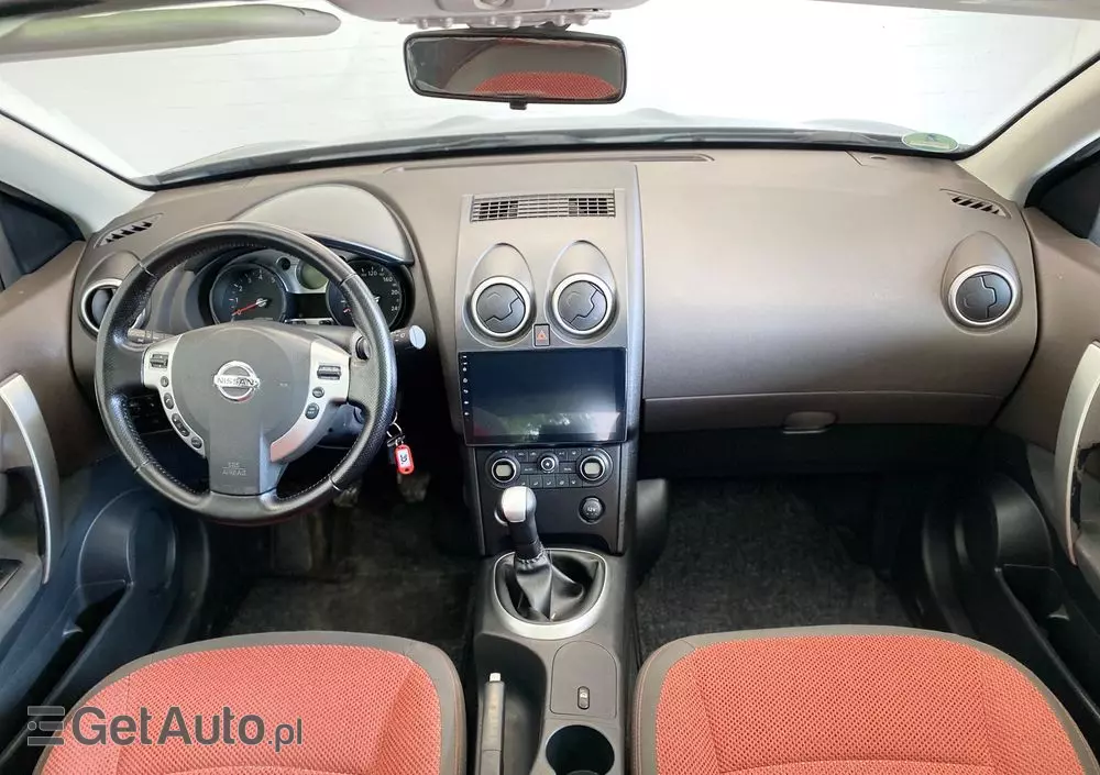 NISSAN Qashqai 1.6 Tekna