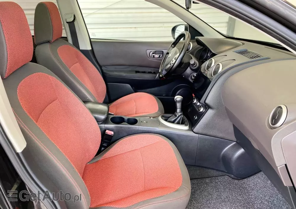 NISSAN Qashqai 1.6 Tekna