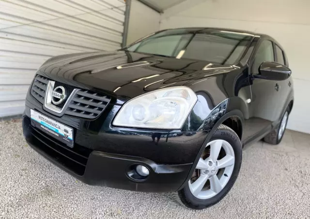 NISSAN Qashqai 1.6 Tekna