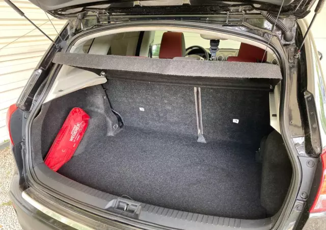 NISSAN Qashqai 1.6 Tekna