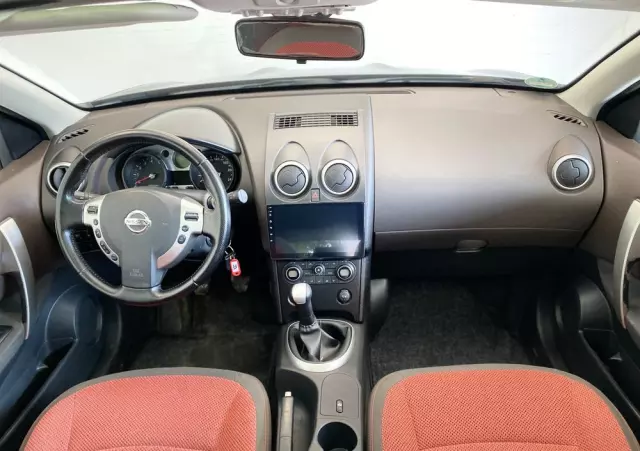 NISSAN Qashqai 1.6 Tekna