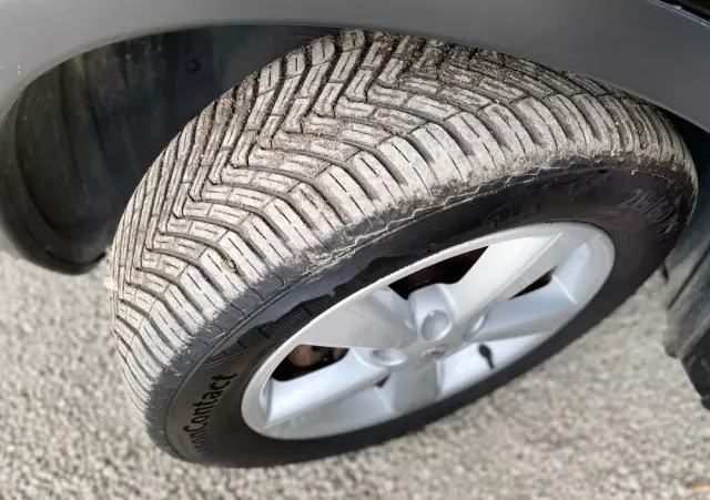 NISSAN Qashqai 1.6 Tekna