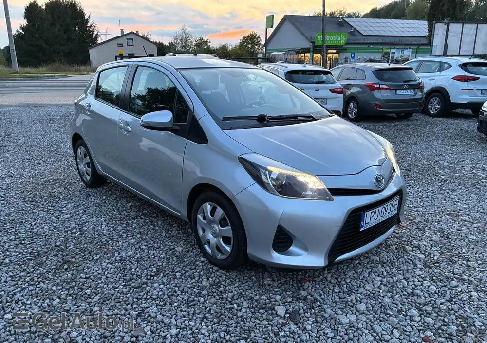 TOYOTA Yaris 1.5 VVT-i