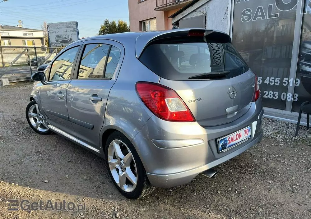 OPEL Corsa 1.6T GSI