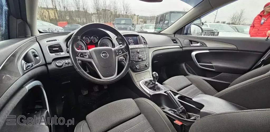 OPEL Insignia 