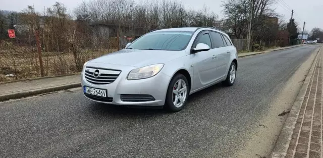 OPEL Insignia 