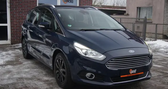 FORD S-Max 2.0 TDCi Bi-Turbo Titanium PowerShift