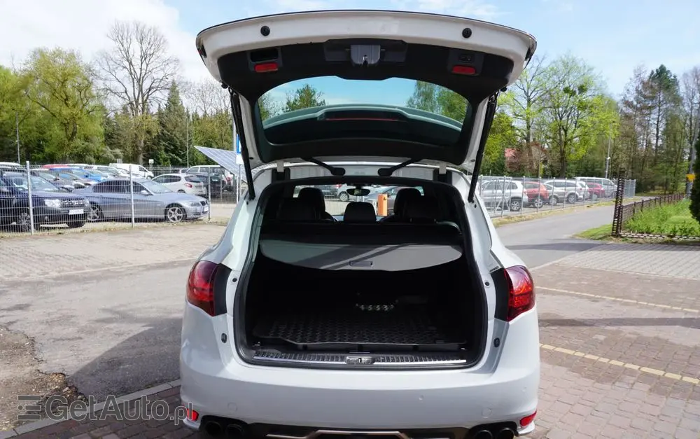 PORSCHE Cayenne GTS Tiptronic S