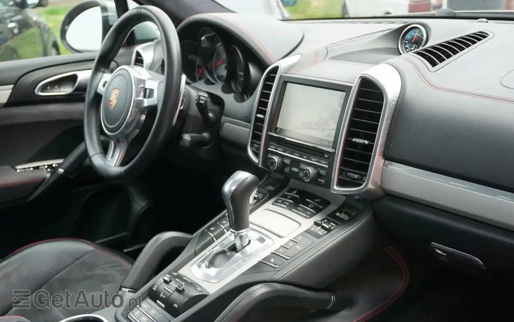 PORSCHE Cayenne GTS Tiptronic S