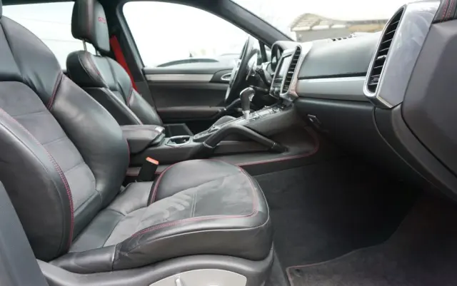 PORSCHE Cayenne GTS Tiptronic S