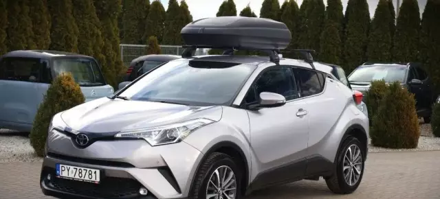 TOYOTA C-HR 