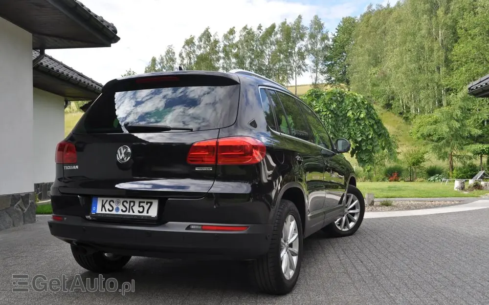 VOLKSWAGEN Tiguan 2.0 TDI DPF 4Motion DSG Lounge Sport & Style