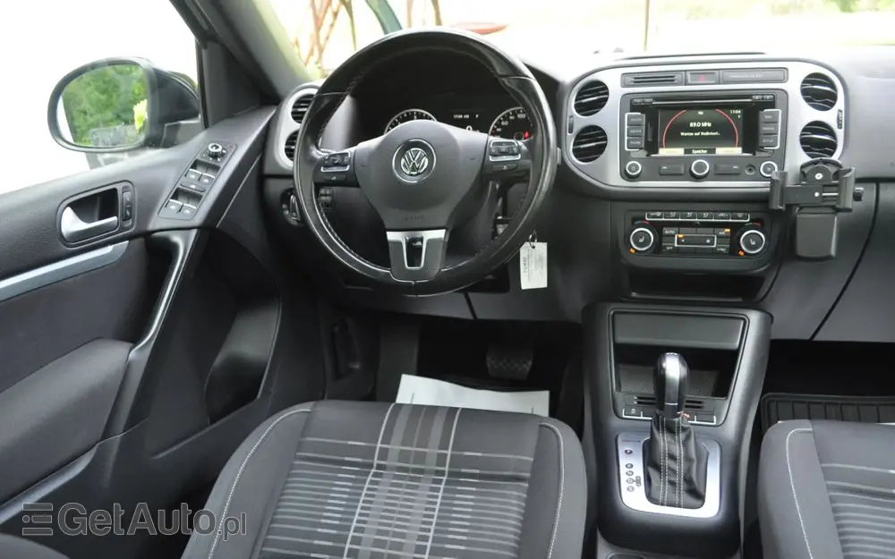 VOLKSWAGEN Tiguan 2.0 TDI DPF 4Motion DSG Lounge Sport & Style