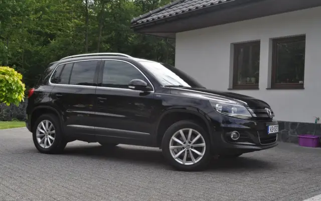 VOLKSWAGEN Tiguan 2.0 TDI DPF 4Motion DSG Lounge Sport & Style