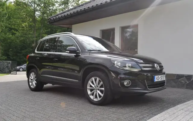VOLKSWAGEN Tiguan 2.0 TDI DPF 4Motion DSG Lounge Sport & Style