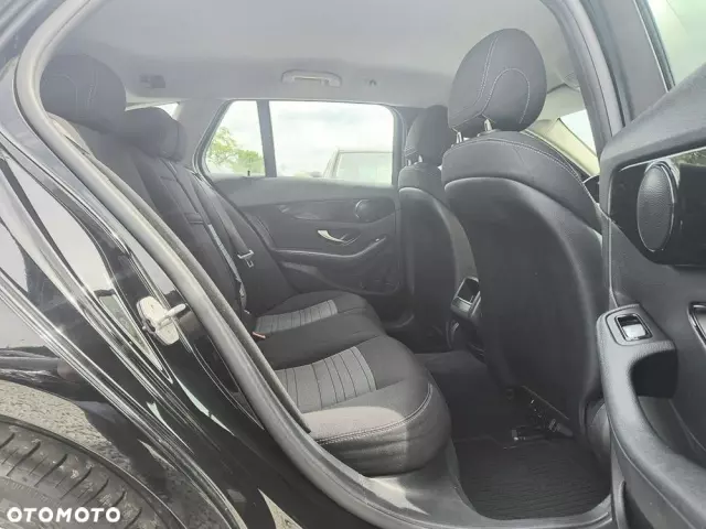 MERCEDES-BENZ Klasa C 200 (BlueTEC) d 7G-TRONIC