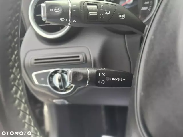 MERCEDES-BENZ Klasa C 200 (BlueTEC) d 7G-TRONIC