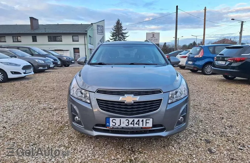 CHEVROLET Cruze 1.4 Turbo (140 KM)
