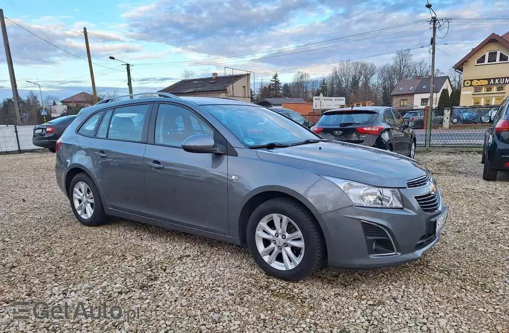 CHEVROLET Cruze 1.4 Turbo (140 KM)