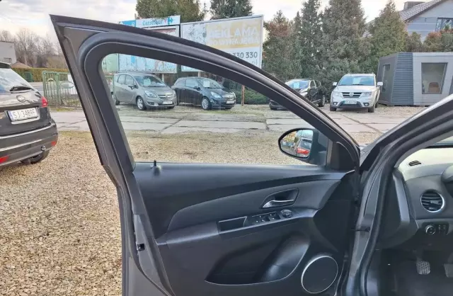 CHEVROLET Cruze 1.4 Turbo (140 KM)