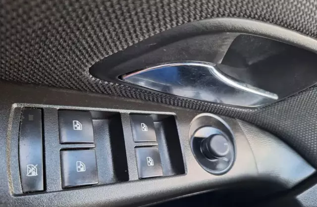 CHEVROLET Cruze 1.4 Turbo (140 KM)