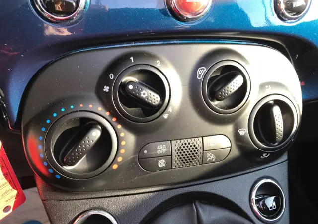 FIAT 500 1.2 Sole