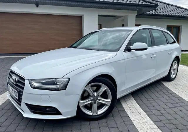AUDI A4 Avant 2.0 TDI DPF multitronic Ambiente