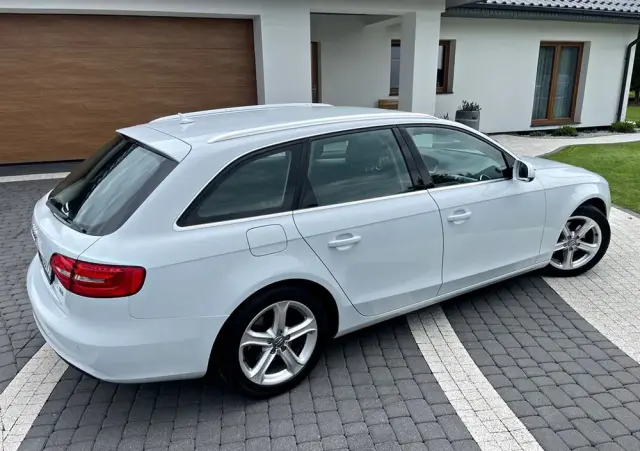AUDI A4 Avant 2.0 TDI DPF multitronic Ambiente
