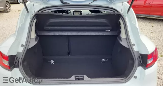 RENAULT Clio 0.9 TCe Limited